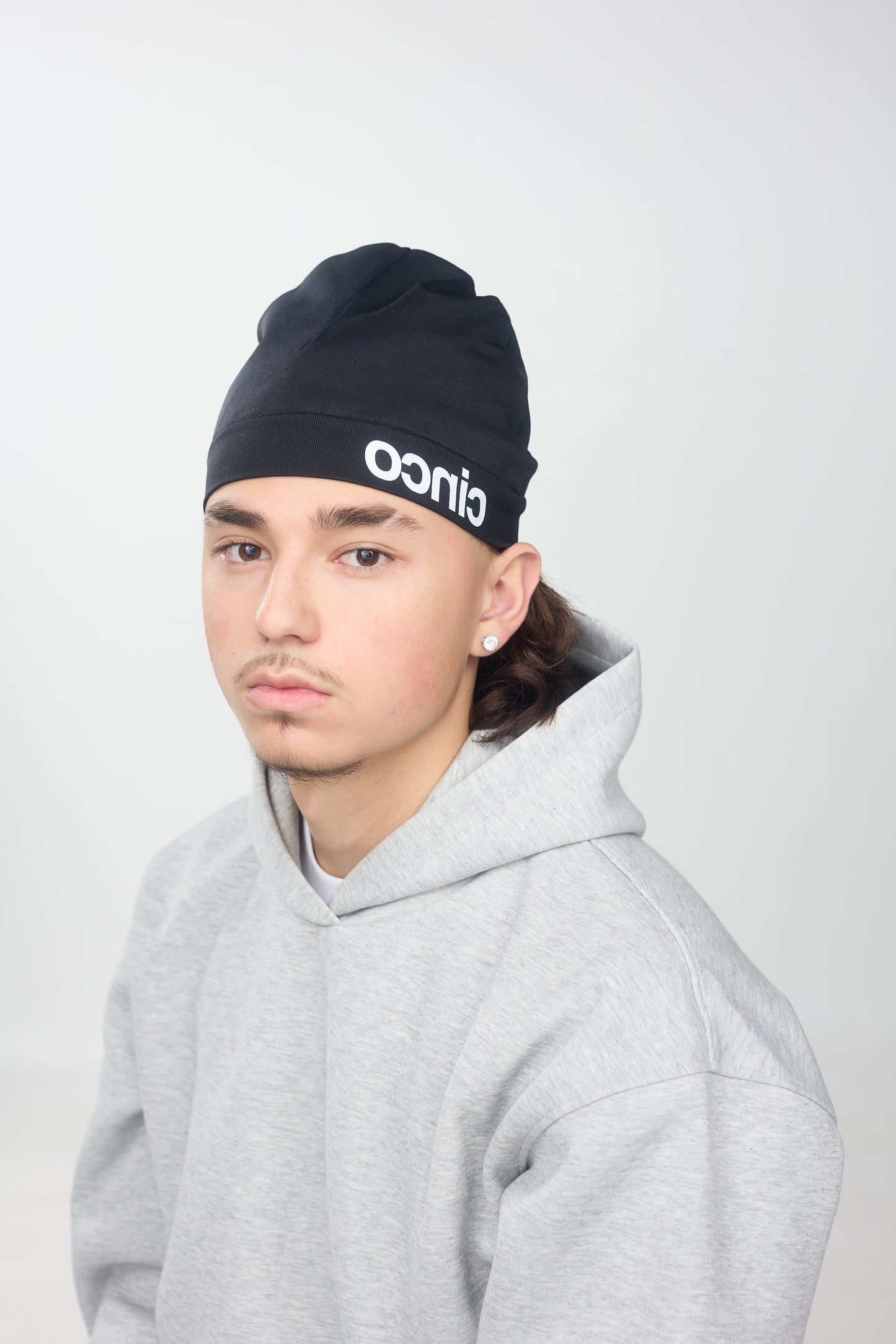 SKULL CAP TYPO - wayne