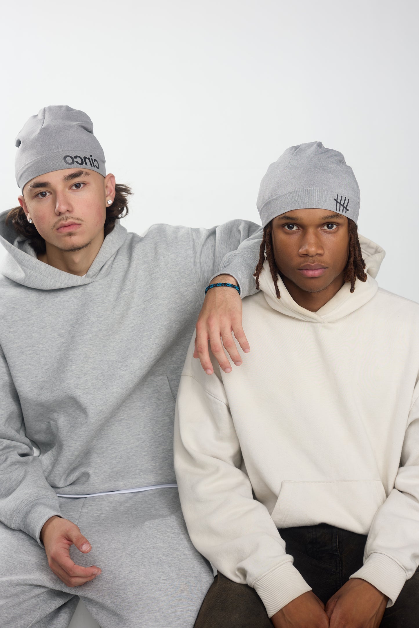 SKULL CAP LOGO - stone